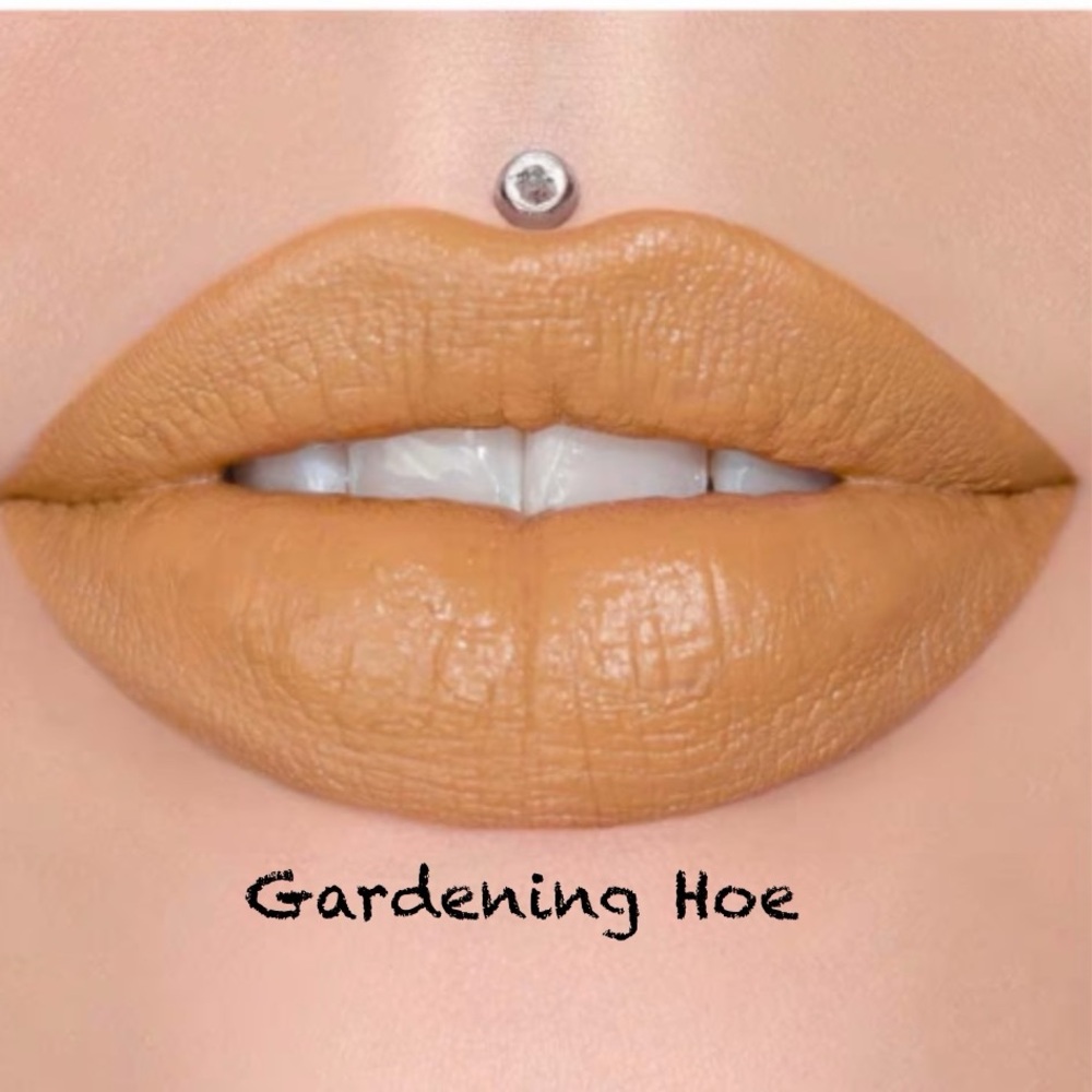 NIB Jeffree Star Gardening H*e Velvet Trap Lipstick